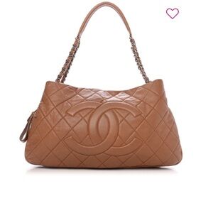 Chanel Quilted Timeless Tote Caviar expandable zipper